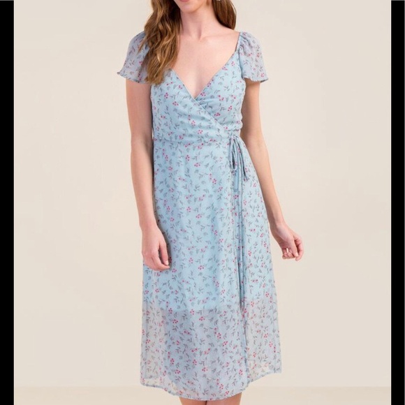 miami Dresses & Skirts - Francesca’s Blue Wrapped MIDI Dress